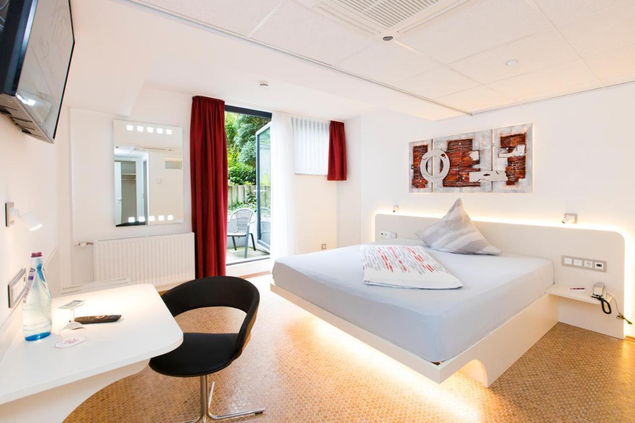 Hotel Am Duesseldorfer Platz Ratingen Buitenkant foto